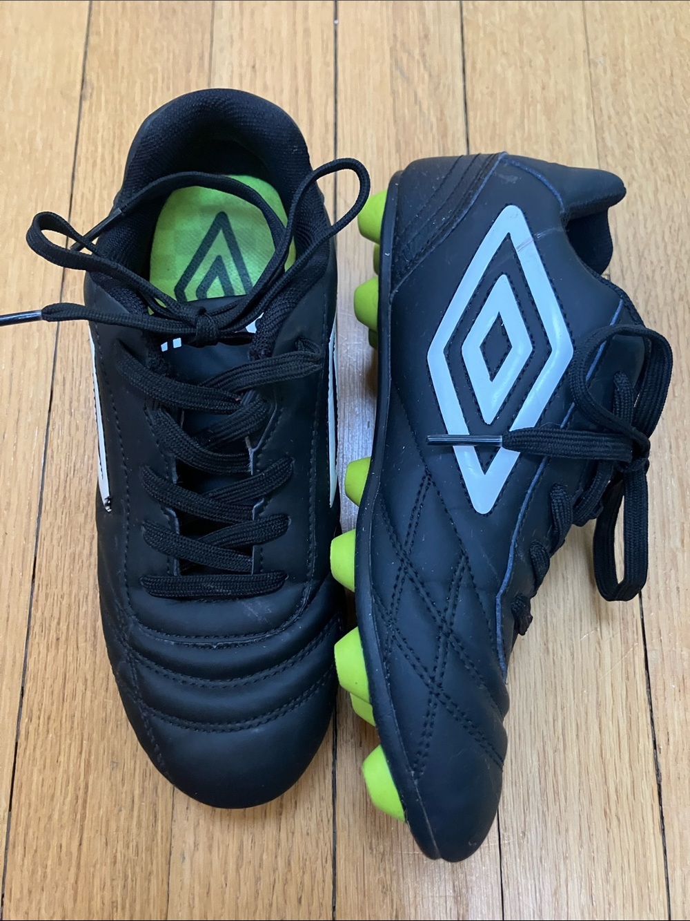 Umbro Kids Black Soccer Cleats with Neon Green Studs